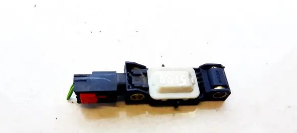 Chrysler Pacifica Airbag deployment crash/impact sensor 04671779AB 14384775