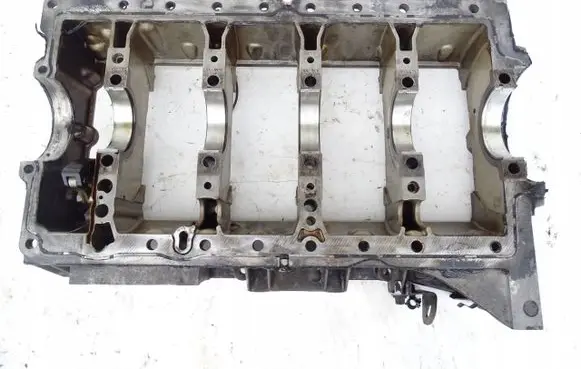 BMW 5 E60 E61 Engine block 7558266