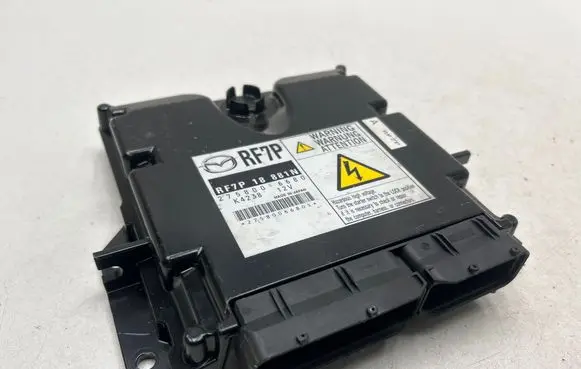 Mazda 5 Engine control unit/module RF7P18881N K4238 2758006680