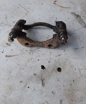 Peugeot 206 Front Brake Caliper Pad/Carrier 