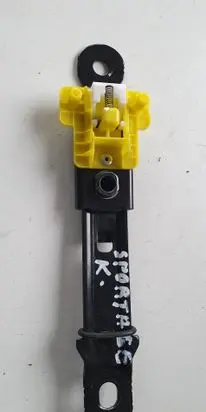 KIA Sportage Seat belt adjustment motor 