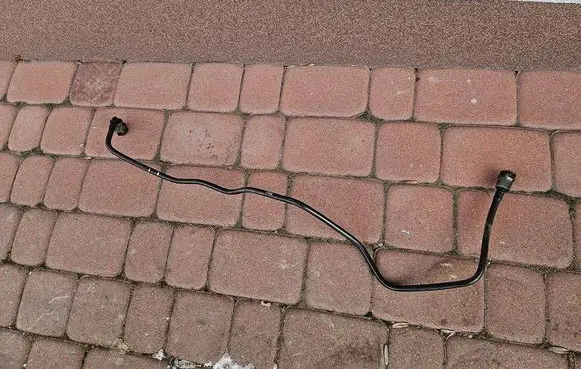 Opel Astra K Fuel line pipe 13452443 GM14638