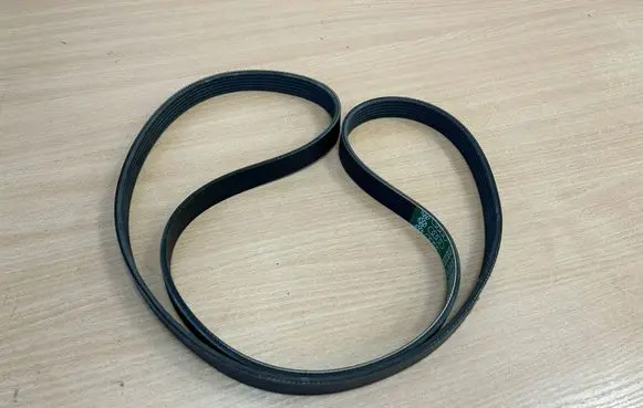 Volkswagen Transporter - Caravelle T4 Alternator belt 074145933AJ 6PK1694