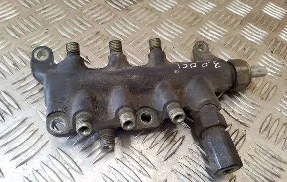 Renault Espace - Grand espace IV Fuel main line pipe