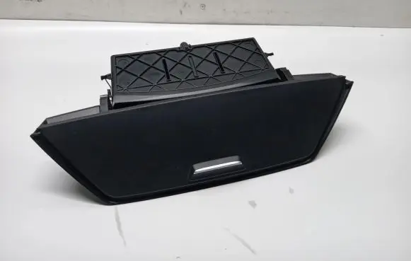 BMW X1 E84 Glove box 2991263