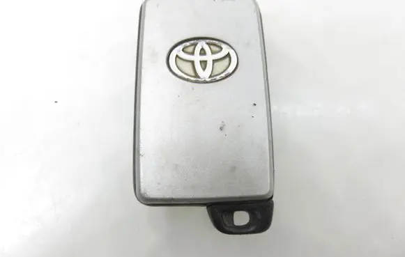 Toyota RAV 4 (XA30) Ignition key/card 00056678