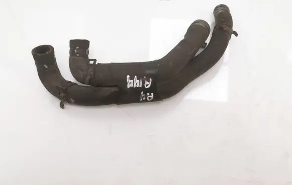 Volkswagen PASSAT B6 Engine coolant pipe/hose