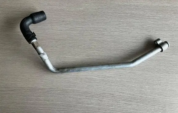 Mercedes-Benz E W211 Engine coolant pipe/hose A27120306