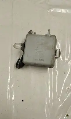 Vacuum air tank