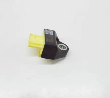 Toyota Camry VIII XV70 Airbag deployment crash/impact sensor 8983133090