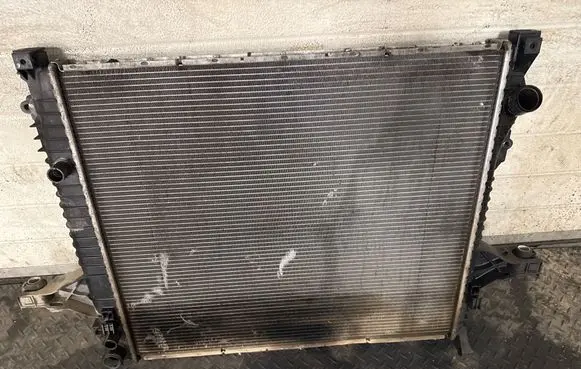 Coolant radiator