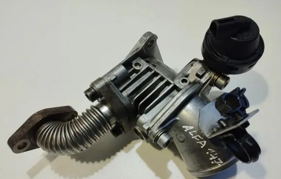 Alfa Romeo 147 Throttle valve 46817373