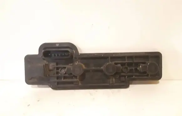 Volkswagen Caddy Tail light bulb cover holder 2K0945257A