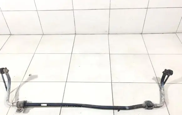 Volkswagen Polo IV 9N3 Front anti-roll bar/sway bar 6Q0411303AC