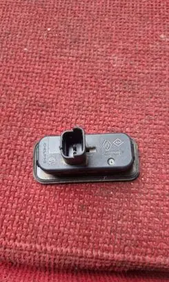 Renault Scenic II - Grand scenic II Tailgate opening switch 8200076256