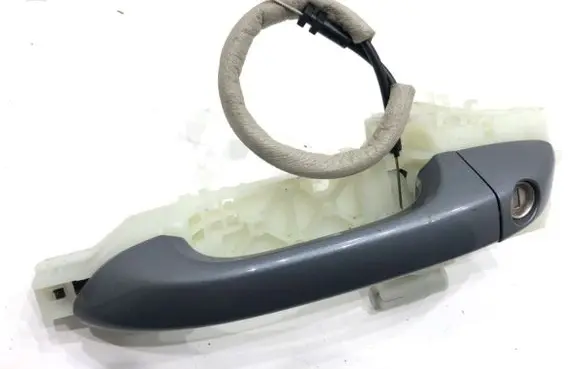 SsangYong Tivoli Front door exterior handle 