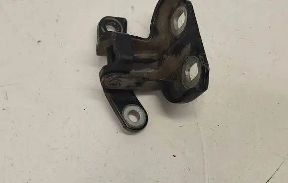 Opel Astra J Rear door upper hinge