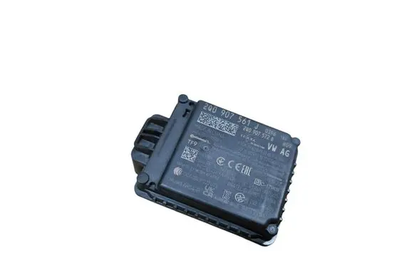 Volkswagen Golf VII Distronic sensor radar 2Q0907561J A2C78211701 2Q0907572D