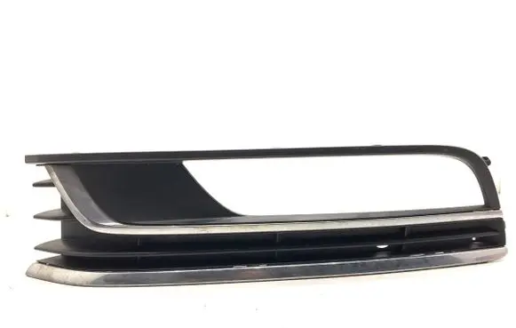 Volkswagen PASSAT B7 Front bumper lower grill 3AA853665