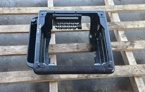Volkswagen Multivan T5 Front passenger seat console base 7H1881678 3233986019