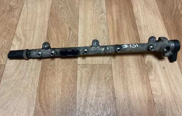 Mercedes-Benz A W168 Fuel main line pipe 6680700095 0445214005