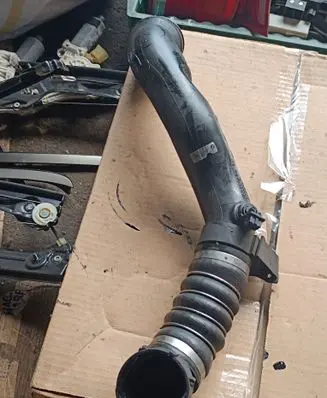 BMW X5 E70 Intercooler hose/pipe 11617802217 1161780221703 7802217