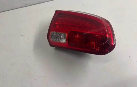 KIA Ceed Tailgate rear/tail lights 92403A20