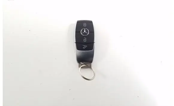 Mercedes-Benz C W205 Ignition key/card 