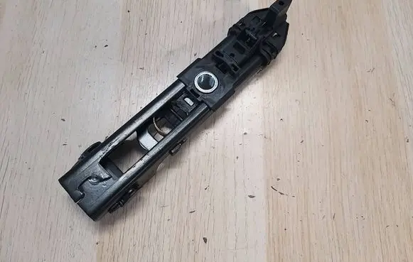 Audi A3 S3 8V Seat belt height adjuster 8V0857819