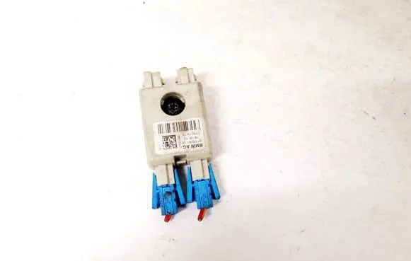Antenna control unit