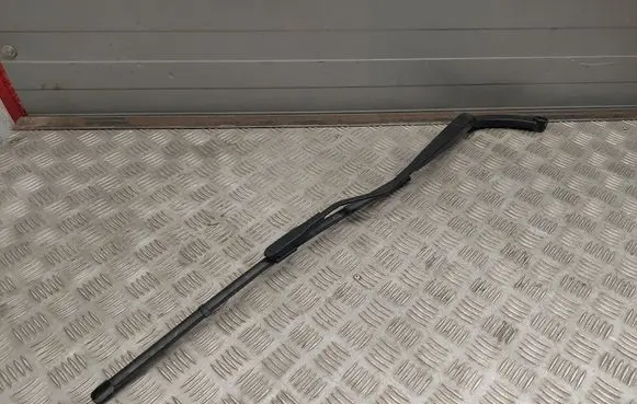 Ford Mustang VI Front wiper blade arm FR3B17B589AA