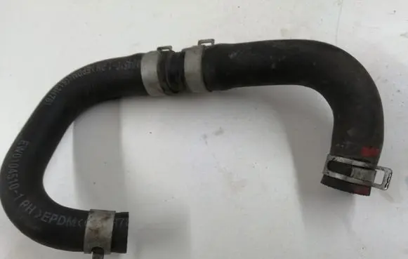 Hyundai Kona I Engine coolant pipe/hose EW01045101