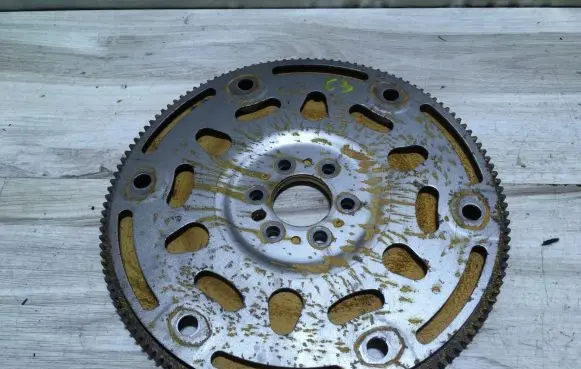 Citroen C3 Flywheel 9812961552