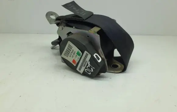 Skoda Octavia Mk2 (1Z) Front seatbelt 1Z0857447D 601976400 00C080H
