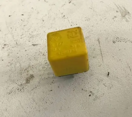 Fiat Punto (188) Other relay 82461739