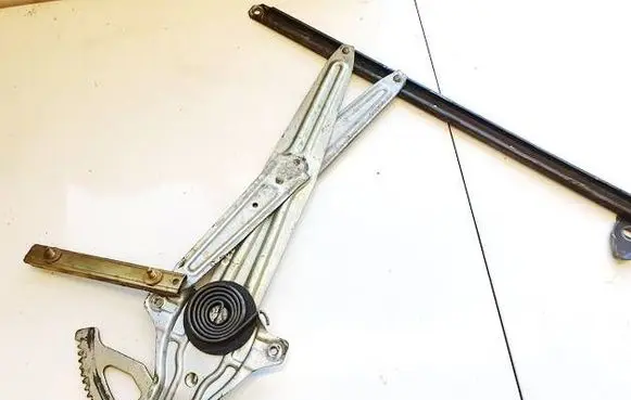 Toyota Celica T180 Sliding door window regulator with motor