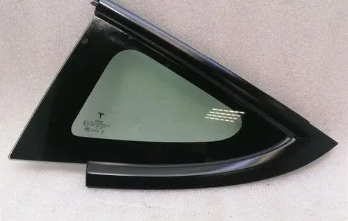 Tesla Model Y Rear door window glass 151497801C