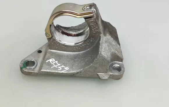 Renault Captur II Driveshaft support bearing bracket 397746410R