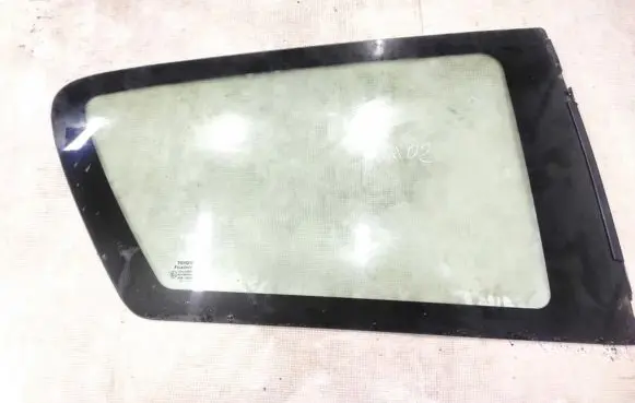 Toyota Corolla E120 E130 Rear side window 43r001583 43r-001583