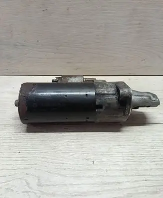 Mercedes-Benz E W212 Starter motor 0001115098 A0061519901