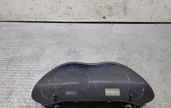 Toyota Avensis T250 Speedometer (instrument cluster) 8380005C00C MB2574305296