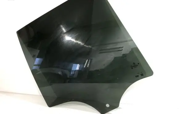 BMW X5 G05 Rear door window glass 