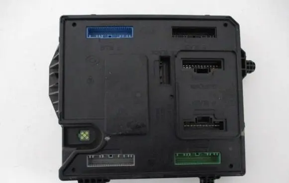 Renault Scenic III - Grand scenic III Comfort/convenience module 284B13640R
