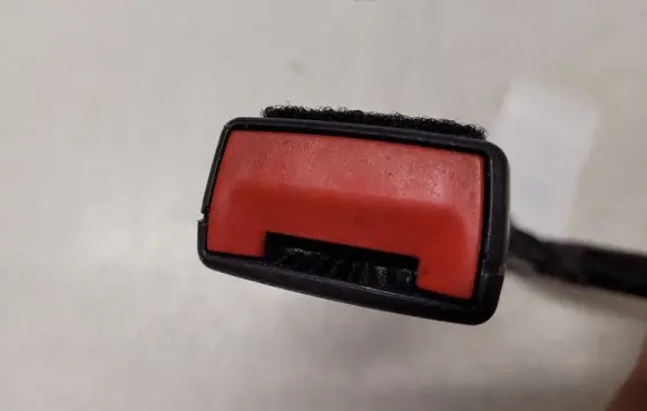 Opel Signum Front seatbelt buckle 13127944F
