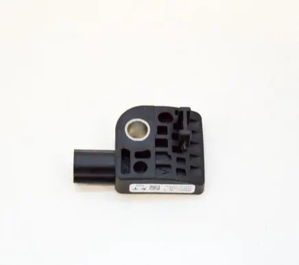 Tesla Model S Airbag deployment crash/impact sensor 100901700A