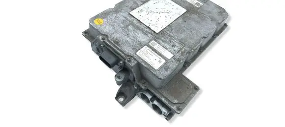 Porsche Taycan 9J1 Voltage converter inverter 9J1907123F
