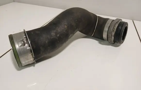 BMW 1 E81 E87 Intercooler hose/pipe