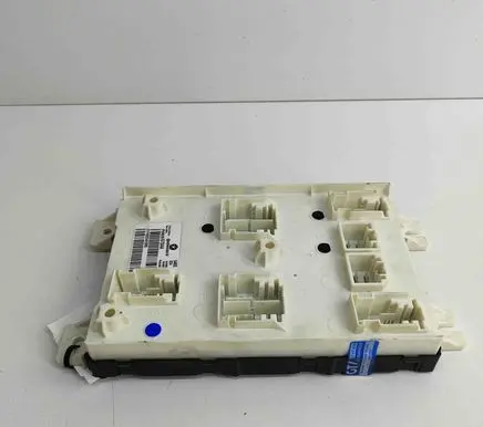 Maserati Quattroporte Central body control module 68226670AA