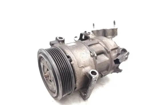 Citroen C4 Cactus Air conditioning (A/C) compressor (pump) 9675655880