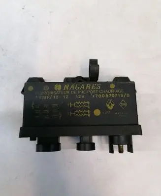 Renault Scenic I Glow plug pre-heat relay 7700870715B